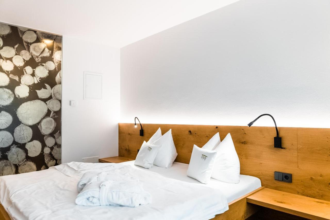 Joas Natur.Hotel.B&B San Candido Exterior photo