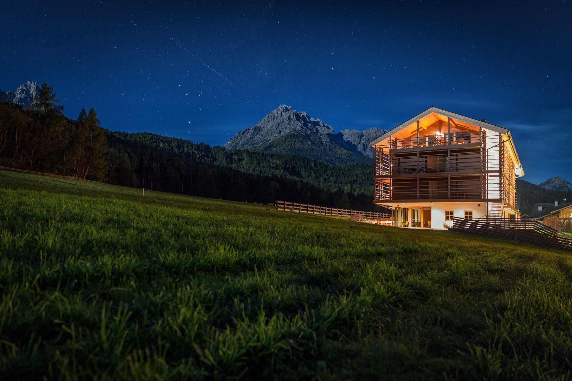 Joas Natur.Hotel.B&B San Candido Exterior photo